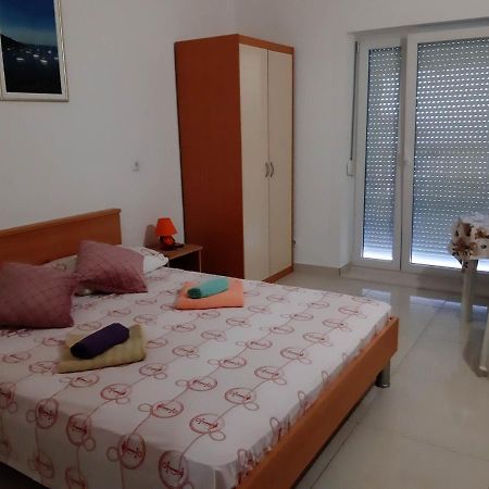Apartments Franka ซาปลูนารา ภายนอก รูปภาพ
