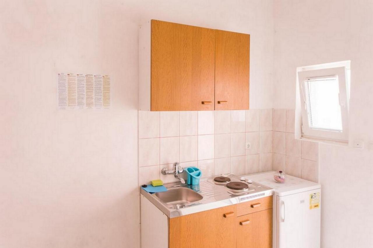 Apartments Franka ซาปลูนารา ภายนอก รูปภาพ